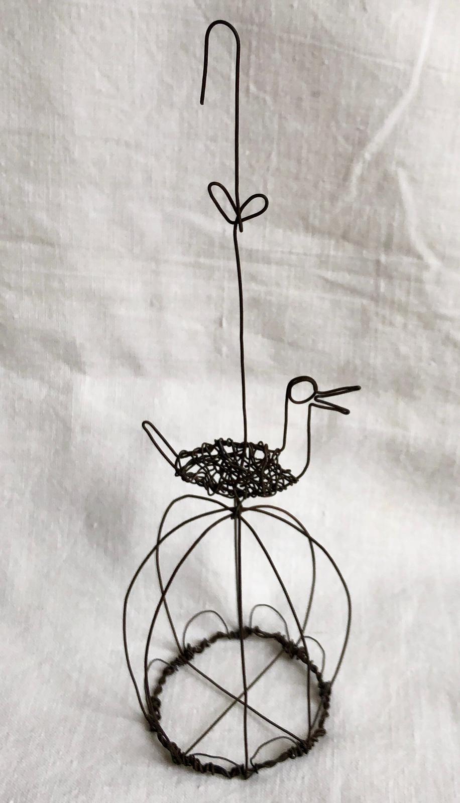 Blooming Designs - Wire Sculptures - BLOOMING DESIGNS